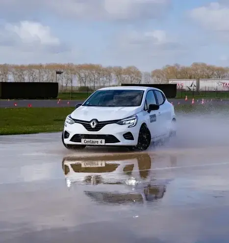 Stage conduite route glissante à en Bretagne - image 2