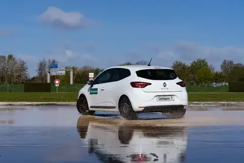 stage de conduite à en Bretagne - image 2