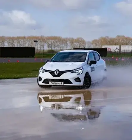 stage de perfectionnement moto à Rennes-1